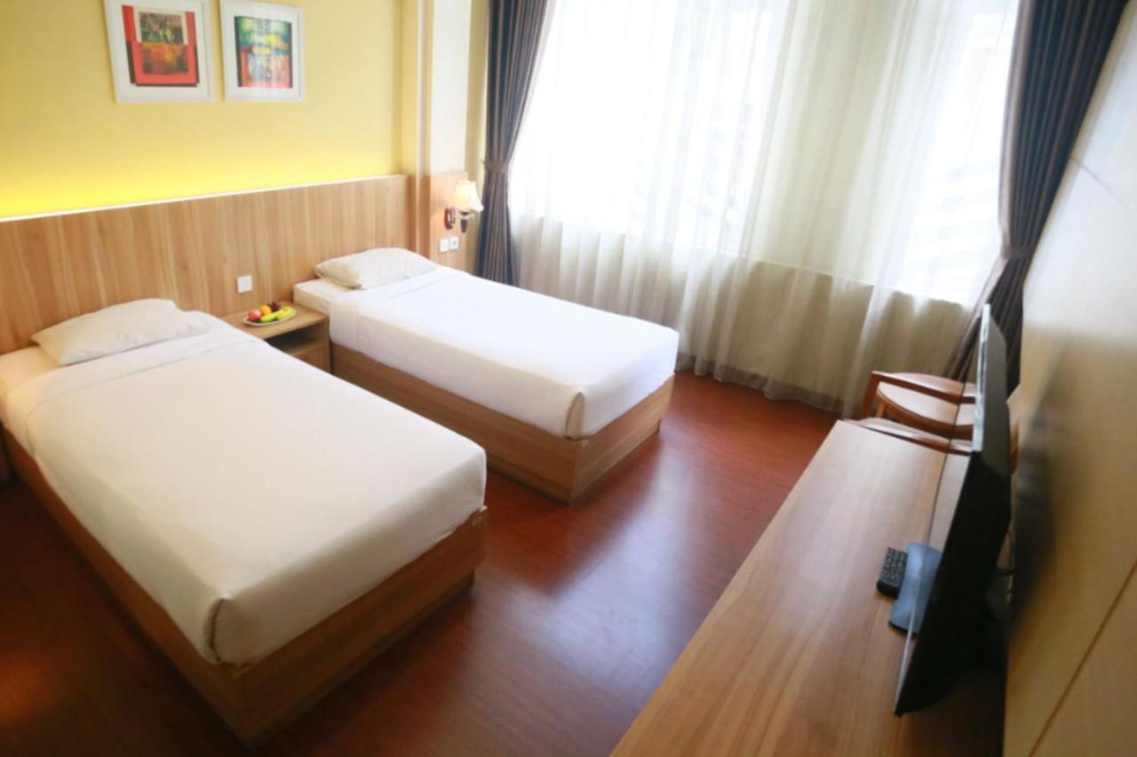 Utc Dago Hotel Bandung Exteriér fotografie